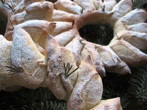 Do you have a good babka recipe for us? Christmas Bread Wreath Recipe - The Bread She Bakes