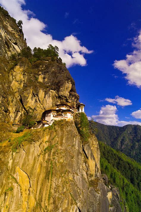 Taktshang Monastery Tiger S Nest Paro Valley Bhutan Blaine