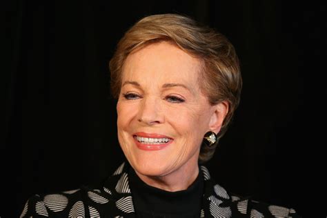 Julie Andrews - Happy 80th birthday Julie Andrews - Pictures - CBS News