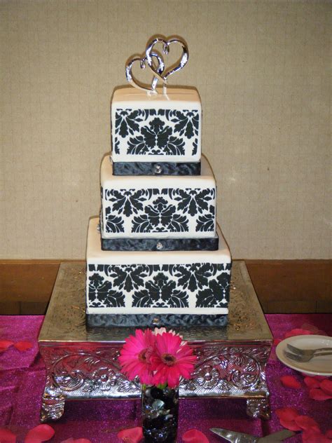 Cassys Cakes Damask Wedding