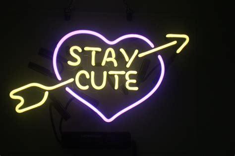 Fashion New Handcraft Neon Sign Stay Cute Real Glass Tubes For Bedroom