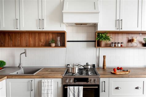 Gadgets that simplify various tasks while saving resources and new systems for turning waste into compost for growing plants add an eco touch to contemporary kitchens. Kitchen trends for 2021: Modern kitchen design that you'll ...