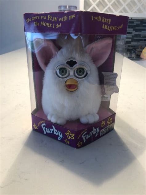 Furby 1998 Original First Edition White Super Rare Ebay