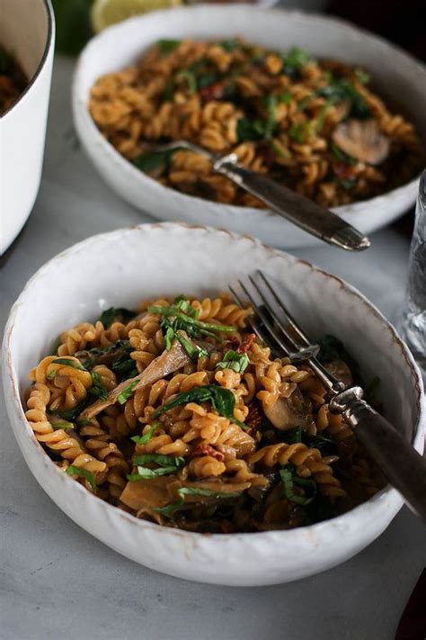 Single Post | Creamy mushroom pasta, Rose pasta, Mushroom pasta