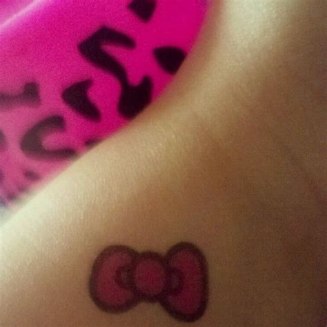 I Want A Tattoo On My Wrist Like This Hello Kitty Bow But Not This