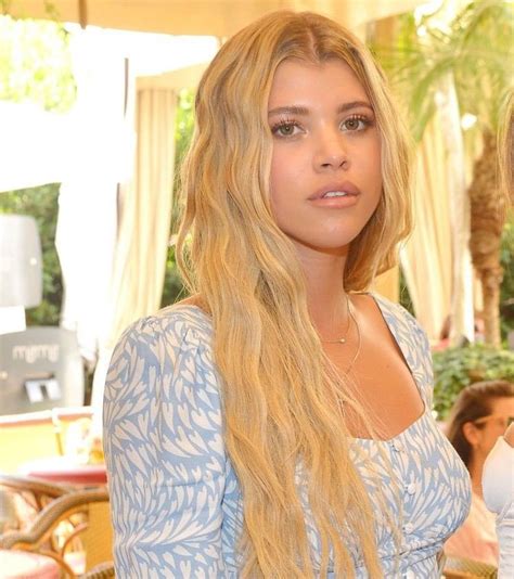 Sofia Richie Famous Vibes Long Hair Styles Makeup Beauty Make Up