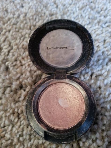 Beautyreviews Mac All That Glitters Veluxe Pearl Eyeshadow