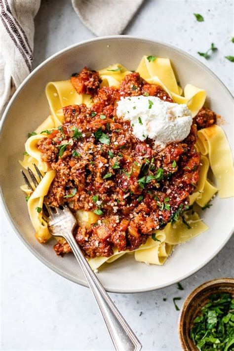 Beef Ragu In The Slow Cooker Made With Lean Ground Beef