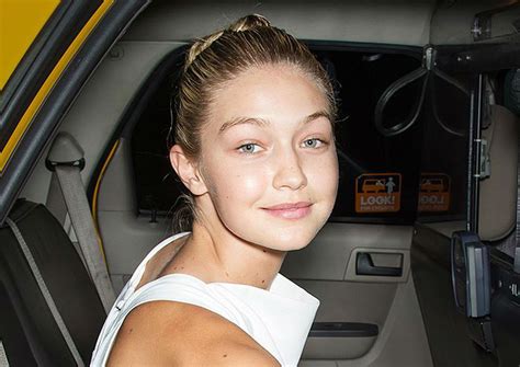 ≡ 12 Celebrities Who Look Lovely Without Makeup 》 Her Beauty