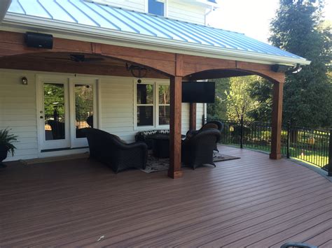 Waxhaw Nc Round Trex Deck And Open Porch With Metal Roof Traditional