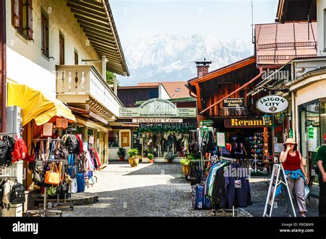 District Of Garmisch Partenkirchen Hi Res Stock Photography And Images