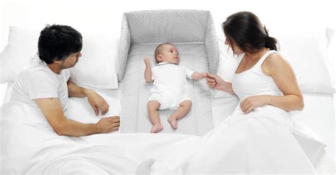 ¿hasta Qué Edad Deberían Dormir Los Bebés Con Mamá Y Papá Alzer