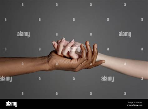 Hands Together Black White Multiracial Fotos E Imágenes De Stock Alamy