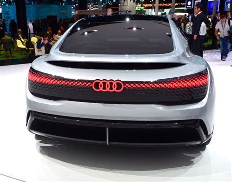 Long Luxurious Aicon Previews The Self Driving Audi Of The Future