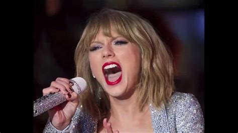 Pin On Taylor Swift With Her Mouth Open