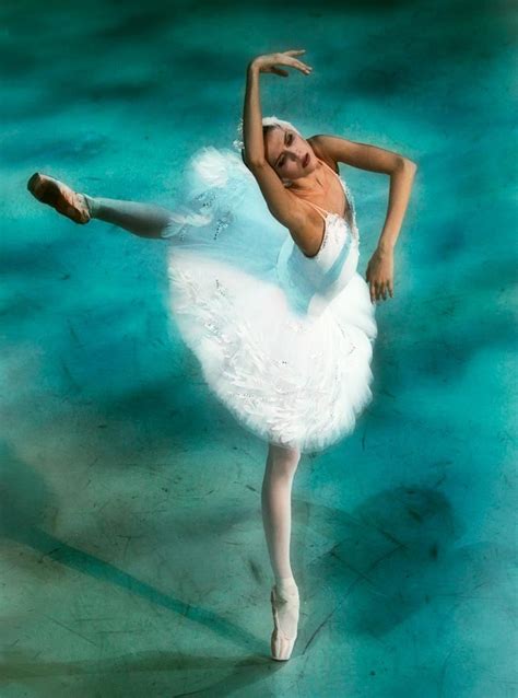 Alina Somova Swan Lake Mariinsky Ballet Photographer Sasha