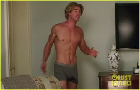 Chris Hemsworth Is Shirtless Shows His Assets In Vacation Trailer Watch Now Photo
