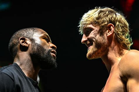 Floyd Mayweather Vs Logan Paul Fight Of The Year In Memes Did Youtube