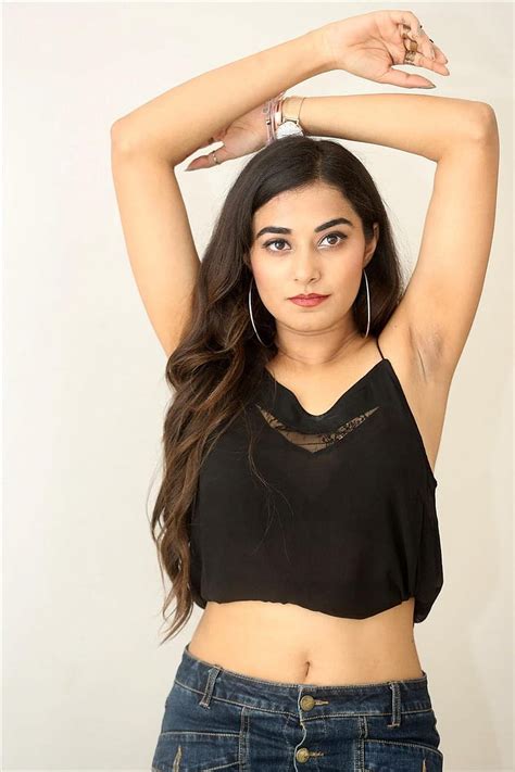 Indians Girls Desi Hairy Armpits And Underarms Indian Women Armpit Hd