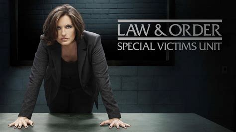15 Celebrities Who Appeared On Law And Order Svu Glamour
