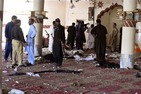 Police Mosque Bombing In Southwest Pakistan Kills 4 People