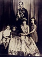 King Paul of Greece, Queen Frederica and their children, Queen Sofía of ...