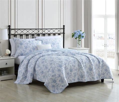 Laura Ashley Walled Garden Printed Coverlet Set Skydust Blue Queen