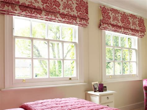 5 Ways To Decorate Your Sash Windows In Style
