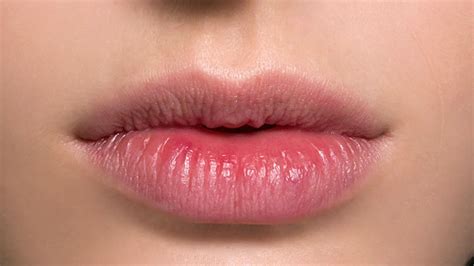 What Does An Allergic Reaction On Your Lips Look Like Lipstutorial Org