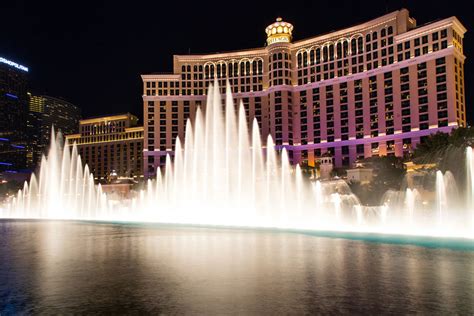 World Famous Dancing Fountains Of Bellagio Vegas Baby 35