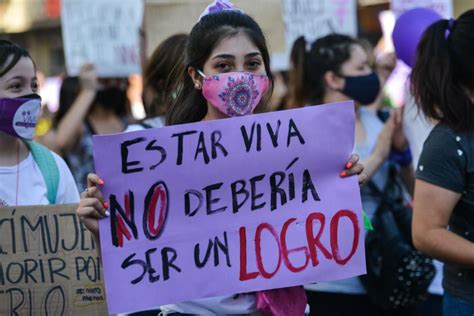 La Herencia Del 2020 270 Femicidios En El País Uno Cada 32 Horas