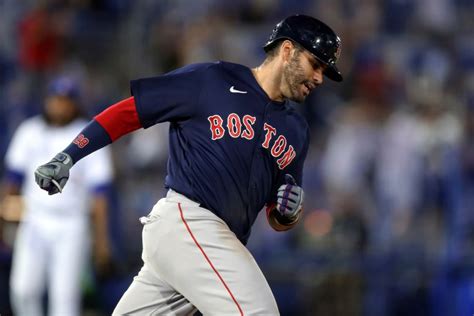 Red Sox Beat Blue Jays On Jd Martinezs Homer With Two Outs In The Ninth