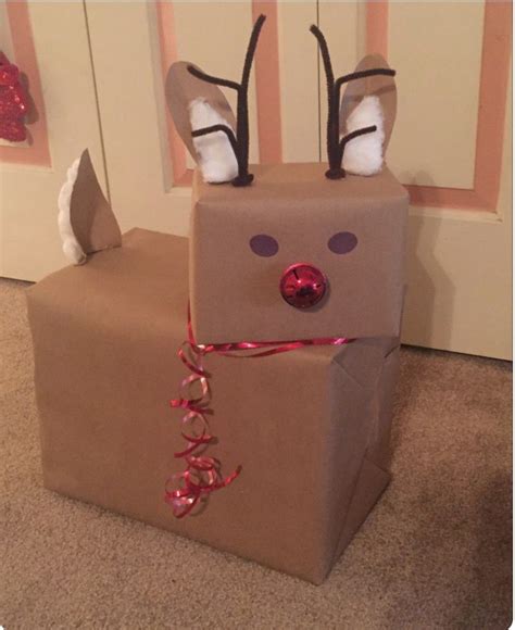 Reindeer Gift Wrap Idea Creative Christmas