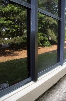 Painting aluminium window frames can add that welcome splash of colour to your exterior home, helping make it look crisp and clean. Metal Restoration Services Nashville, Tennessee - Exterior ...