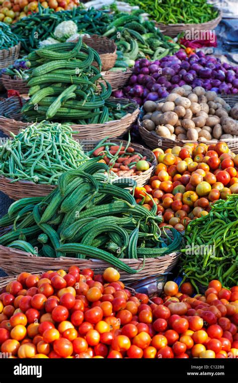 India Pradesh Village Vegetable Market Hi Res Stock Photography And