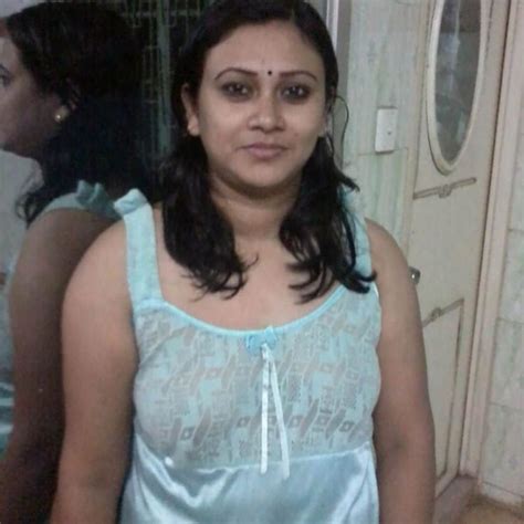 20 Best Mallu Aunty Images On Pinterest Housewife Hot Free Download Nude Photo Gallery