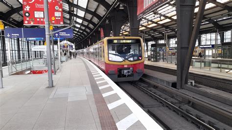 S Bahn Berlin Mitfahrt Von Spandau Bis Friedrichstra E In Der Br