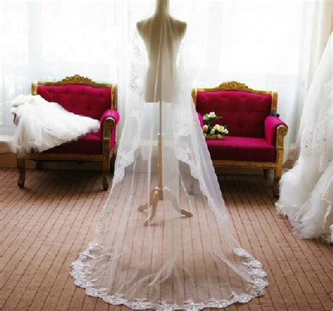 The Beautiful Lace Side Bridal Wedding 3m Long Veils For Brides In