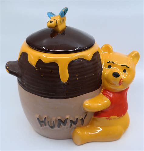 Winnie The Pooh And Hunny Pot Cookie Jar Id Jundisneyana21327 Van