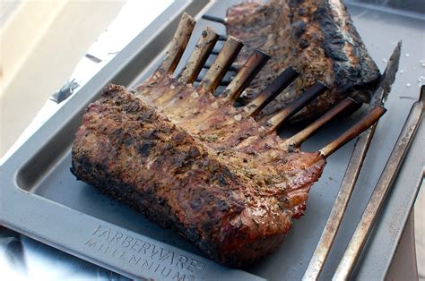 2 teaspoons dried rosemary or 1 tablespoon fresh. Grilled Rack of Lamb using a Big Green Egg (Kamado style ...