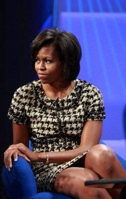 Pin By Monica Holmes On First Lady Flotus Michelle Obama Fashion Michelle Obama Photos