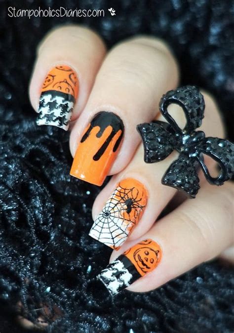 50 Spooky Halloween Nail Art Designs For Creative Juice