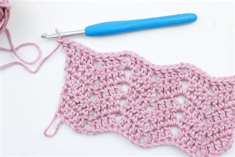 How To Crochet An Easy Double Crochet Chevron Stitch Cool Crochet