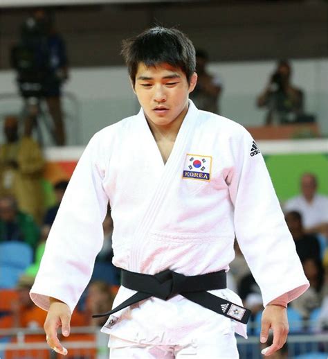 안창림 선수 예선부터 16강 8강 4강까지 골든스코어로. '석연찮은 판정' 안창림, 또 日 오노에 '눈물의 패배' - 노컷뉴스