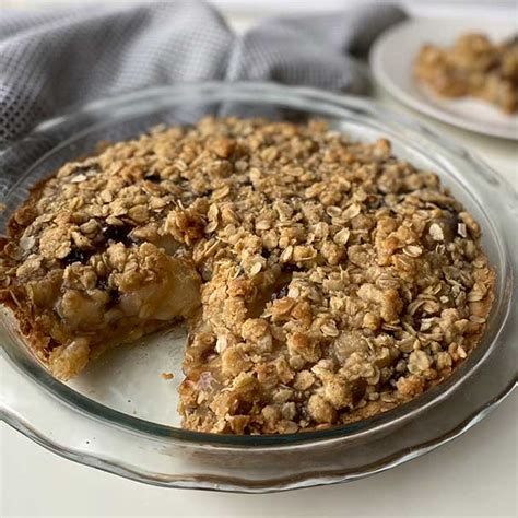 Barley bread has defined bread making cultures for thousands of years. All-American Fruit Crumble Pie Recipe | Quaker Oats