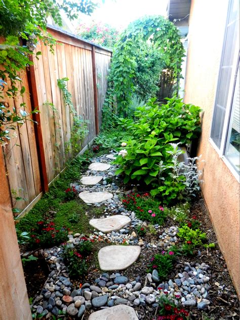 Narrow Side Yard Landscaping Ideas Landscape Architecture Modern Park