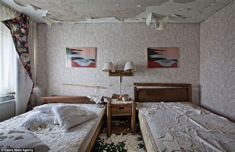 Photographs Reveal Eerie Abandoned Hotels Where Guests Havent Checked