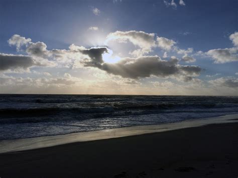 Gambar Pantai Laut Pasir Lautan Horison Awan Langit Matahari