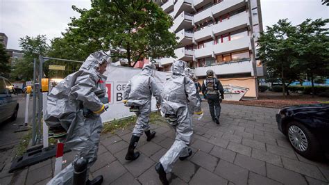 Eine wohnung in köln mieten: Terror-Verdacht in Köln-Chorweiler: Ermittler finden ...