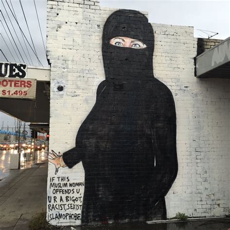 Artist Paints Semi Nude Graffiti Of Hillary Clinton In Melbourne